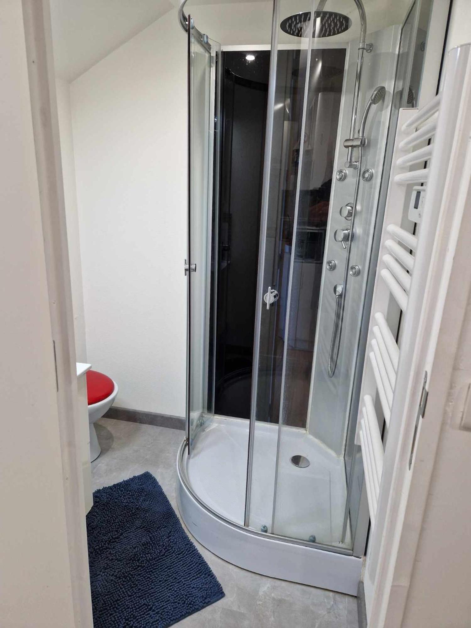 09 - Joli studio neuf avec vue sur jardin arboré et parking privatif gratuit Razac-sur-lʼIsle Extérieur photo