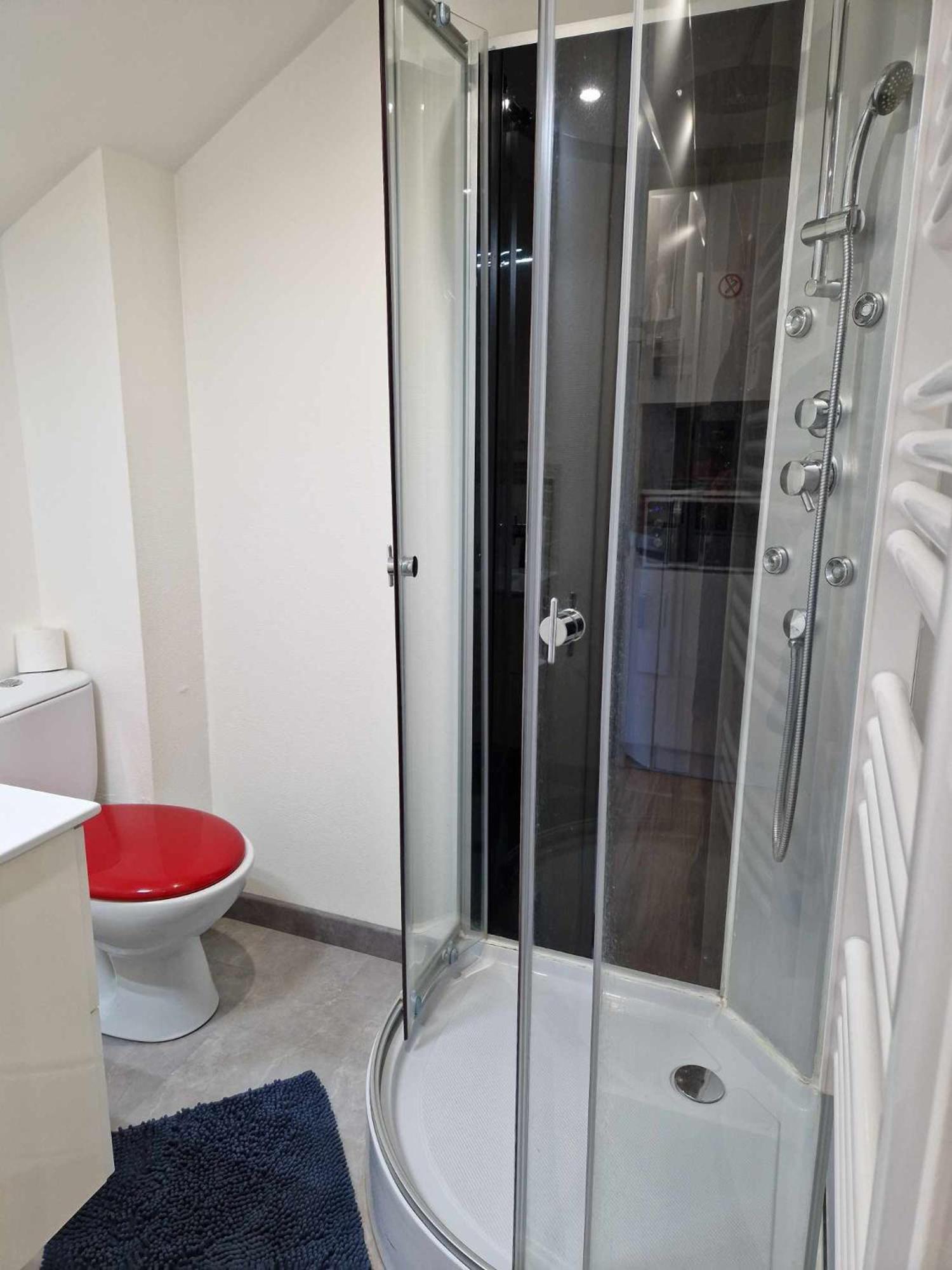 09 - Joli studio neuf avec vue sur jardin arboré et parking privatif gratuit Razac-sur-lʼIsle Extérieur photo