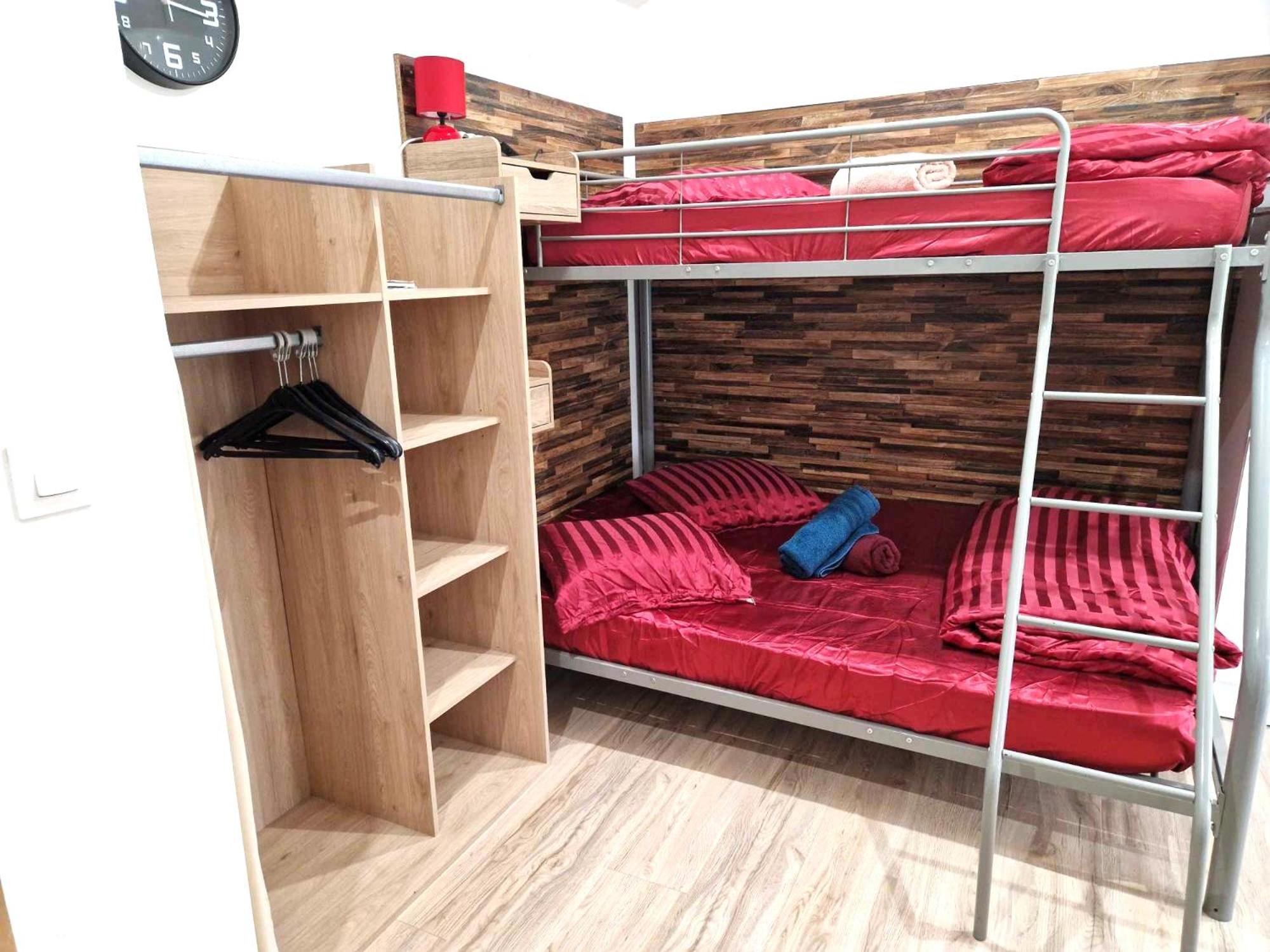 09 - Joli studio neuf avec vue sur jardin arboré et parking privatif gratuit Razac-sur-lʼIsle Extérieur photo