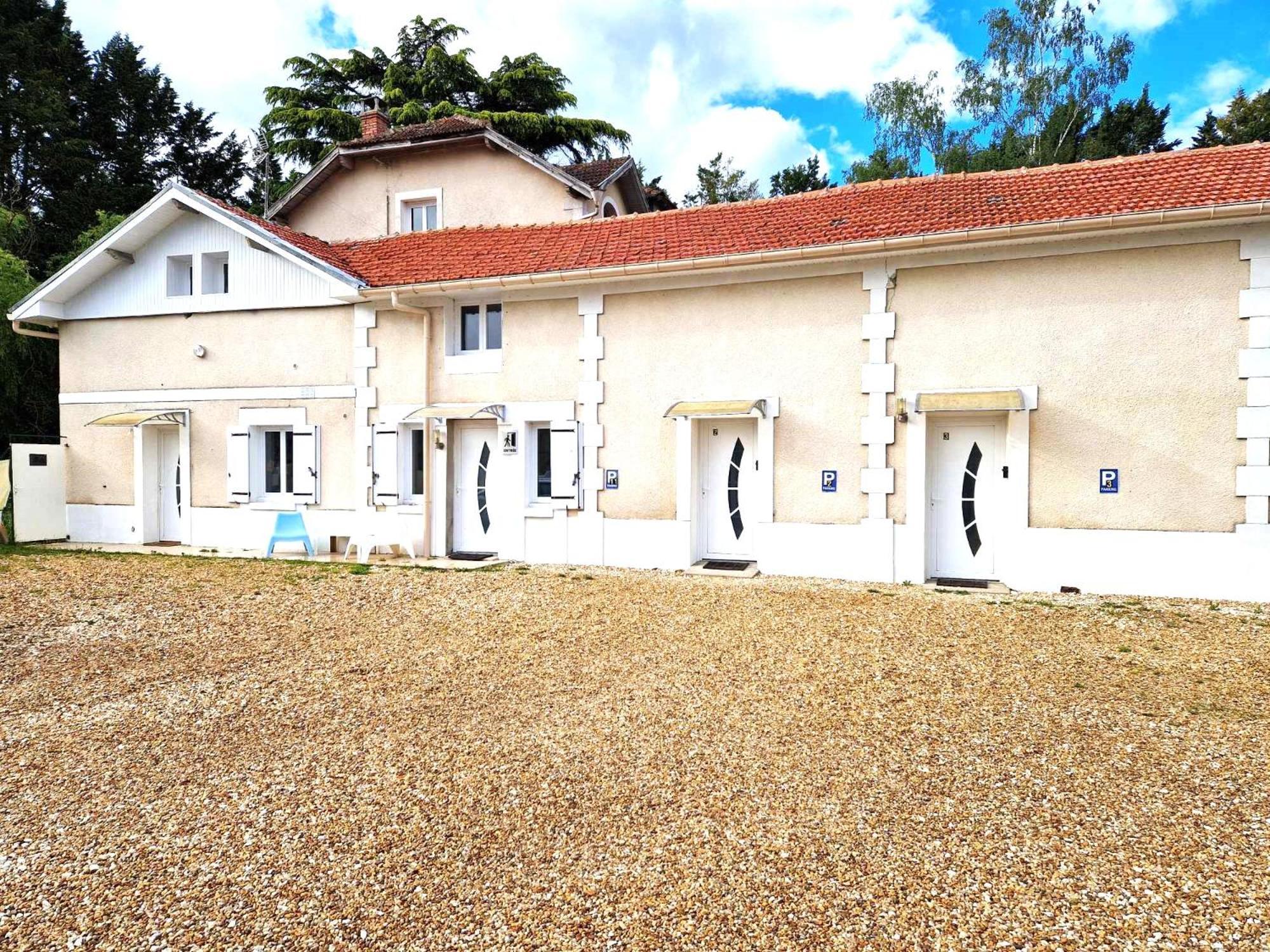 09 - Joli studio neuf avec vue sur jardin arboré et parking privatif gratuit Razac-sur-lʼIsle Extérieur photo